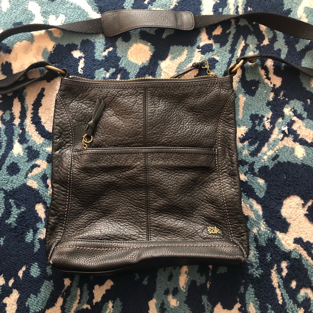 The Sak Crossbody bag! Lucia with solid black strap! EUC!